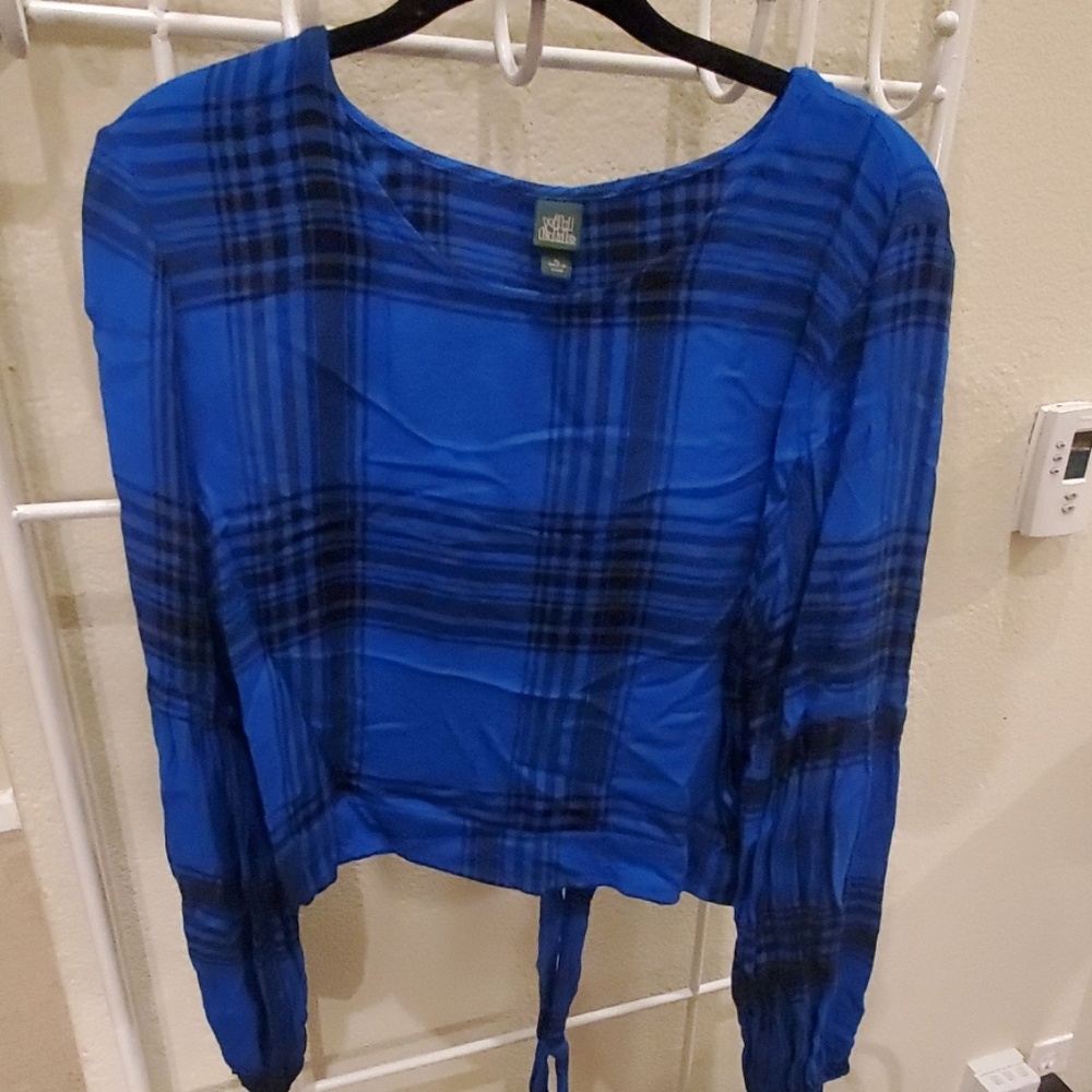 Long sleeve top